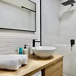 بيت للعطل Tia